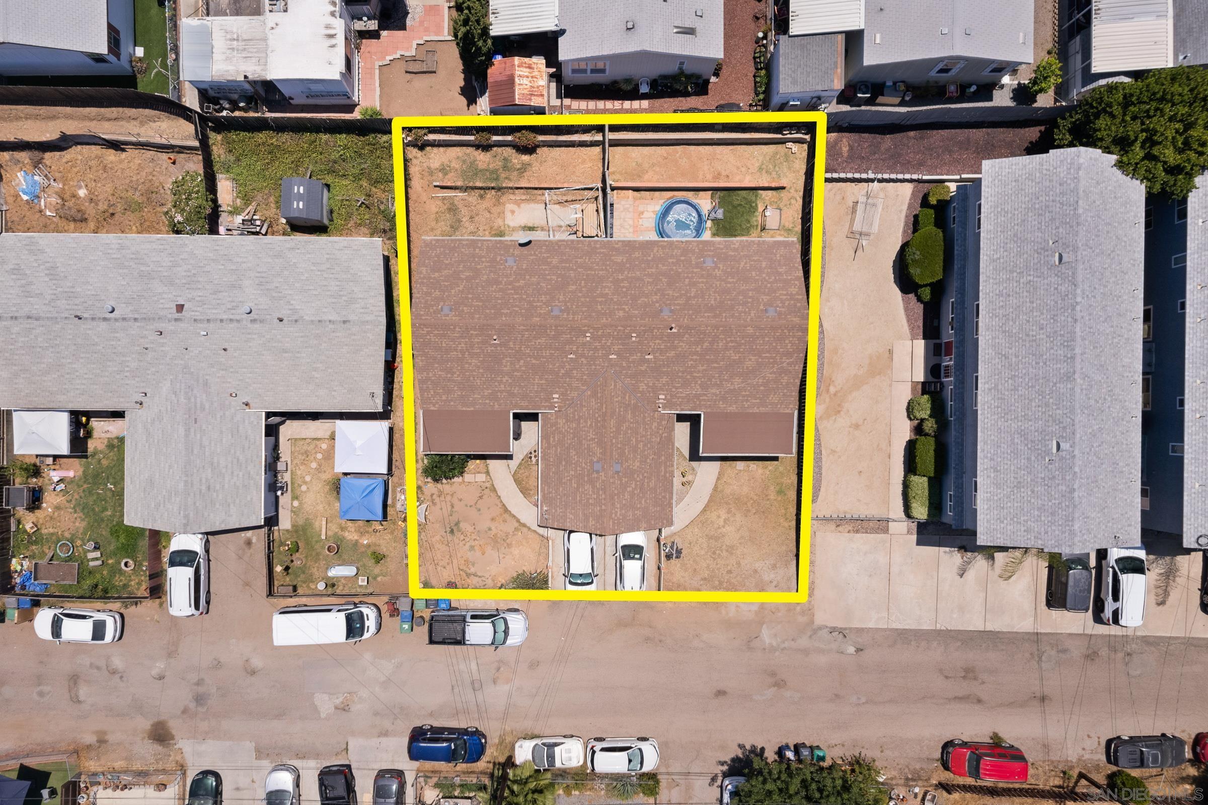 Detail Gallery Image 1 of 1 For 7915-17  Wistful Vista, Santee,  CA 92071 - – Beds | – Baths