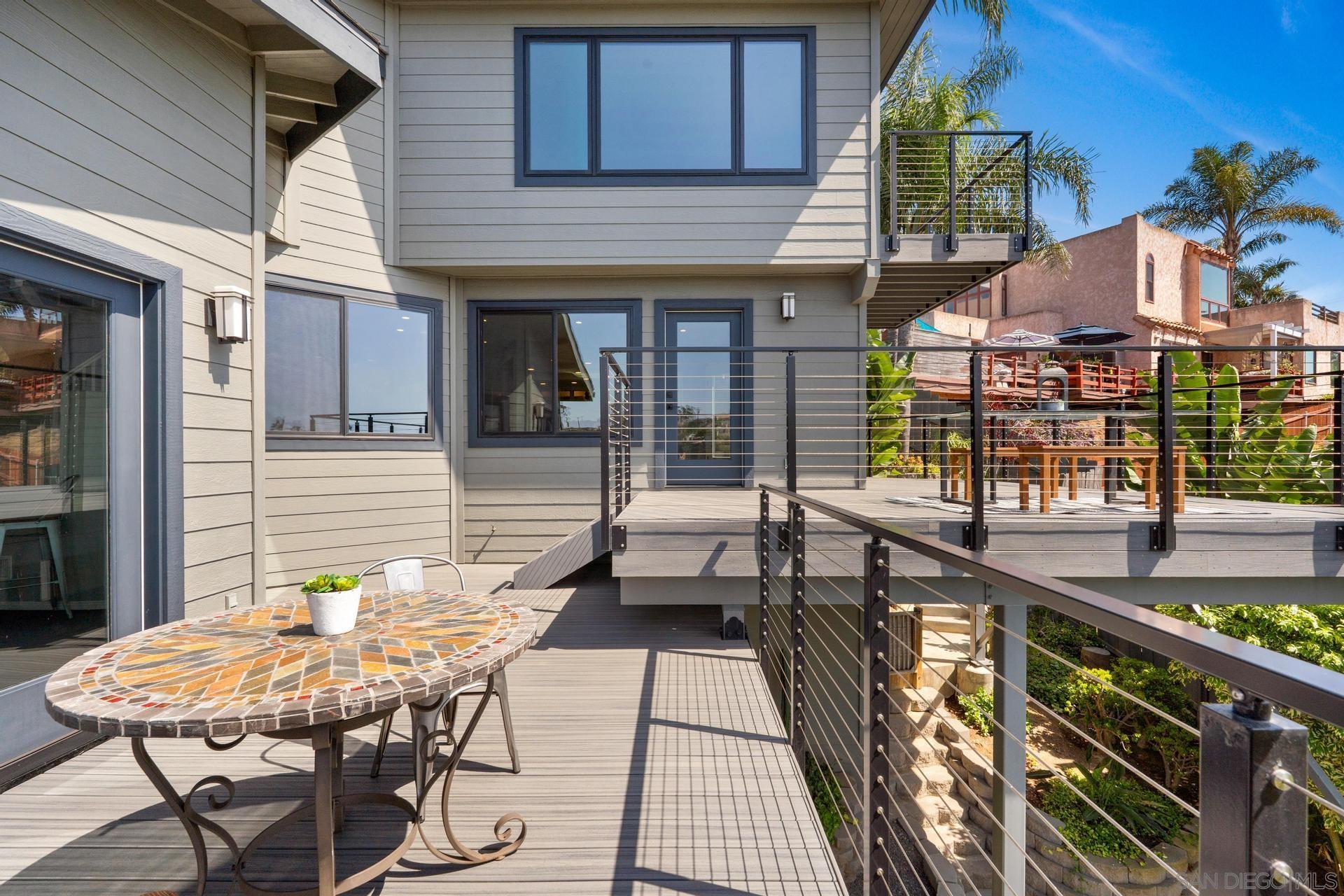 Detail Gallery Image 16 of 50 For 1695  Neale St, San Diego,  CA 92103 - 3 Beds | 2/1 Baths