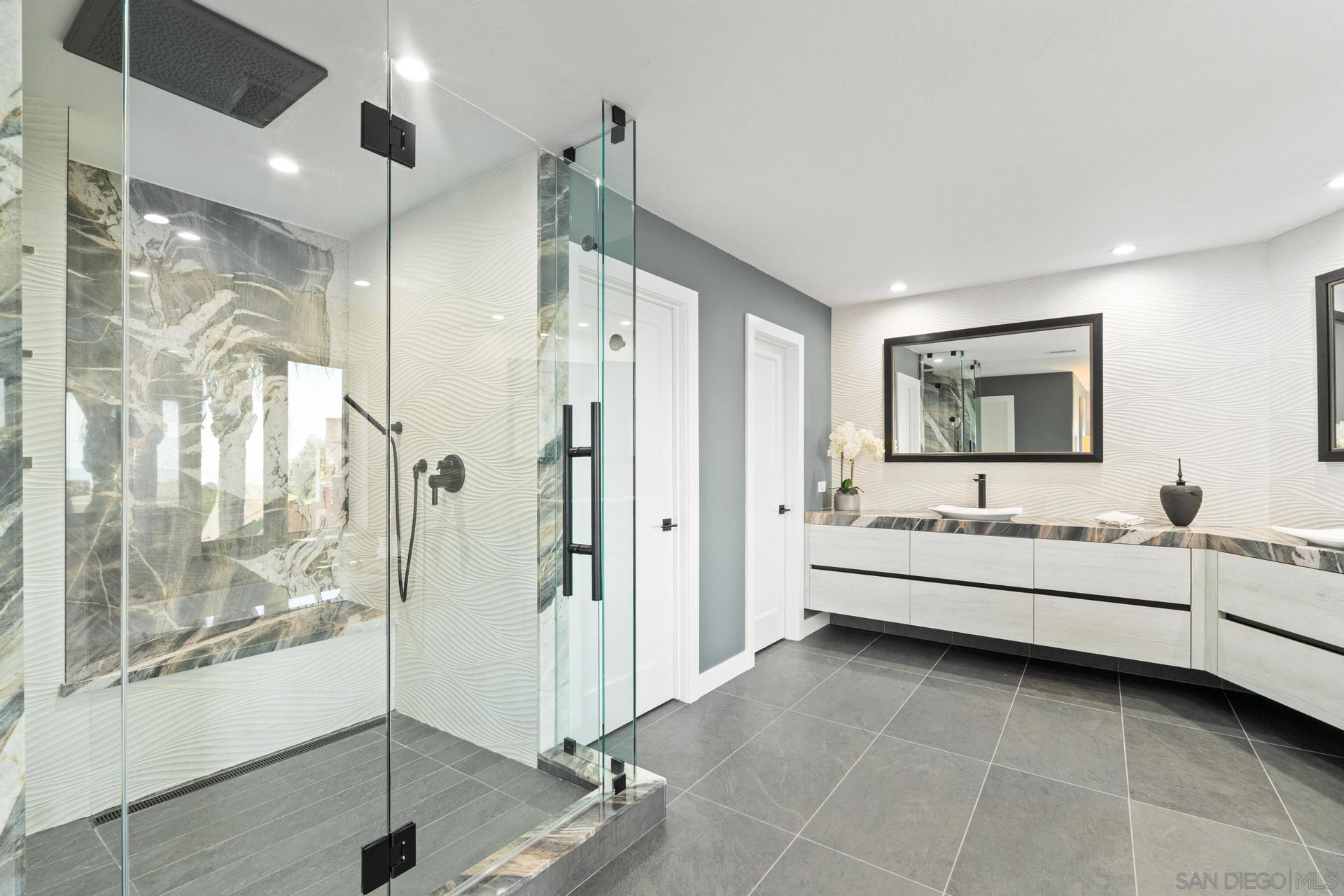 Detail Gallery Image 22 of 50 For 1695  Neale St, San Diego,  CA 92103 - 3 Beds | 2/1 Baths