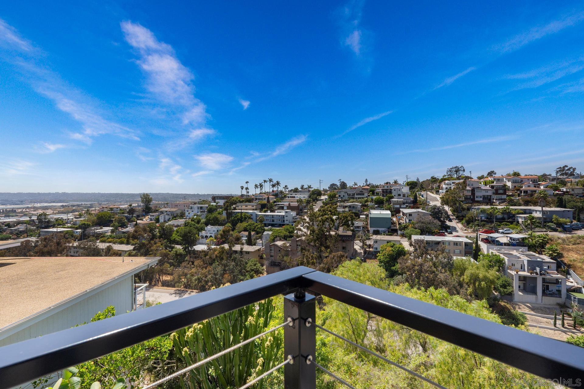 Detail Gallery Image 30 of 50 For 1695  Neale St, San Diego,  CA 92103 - 3 Beds | 2/1 Baths