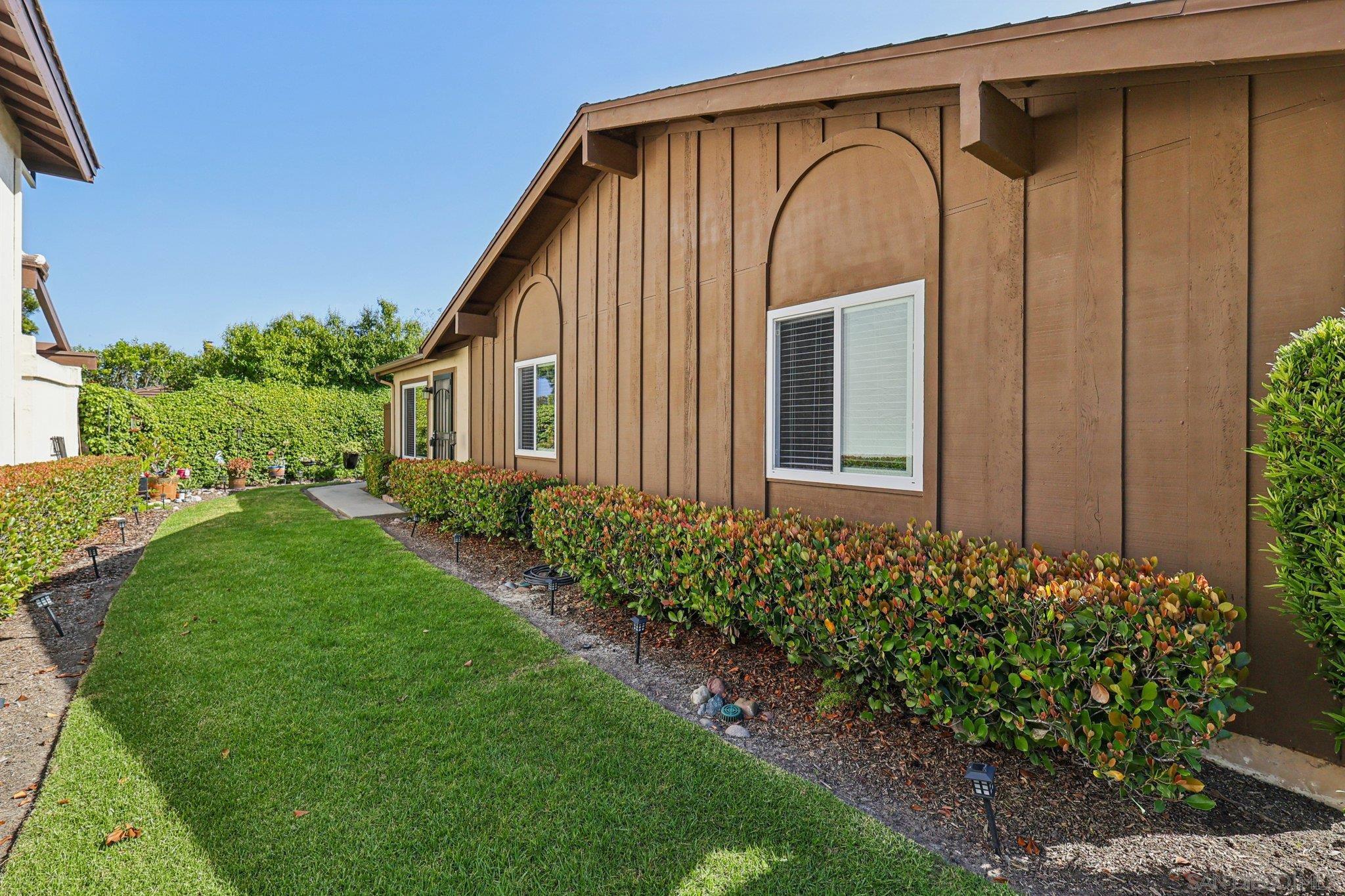 Detail Gallery Image 1 of 1 For 9833  Caminito Bolsa, San Diego,  CA 92129 - 3 Beds | 2 Baths