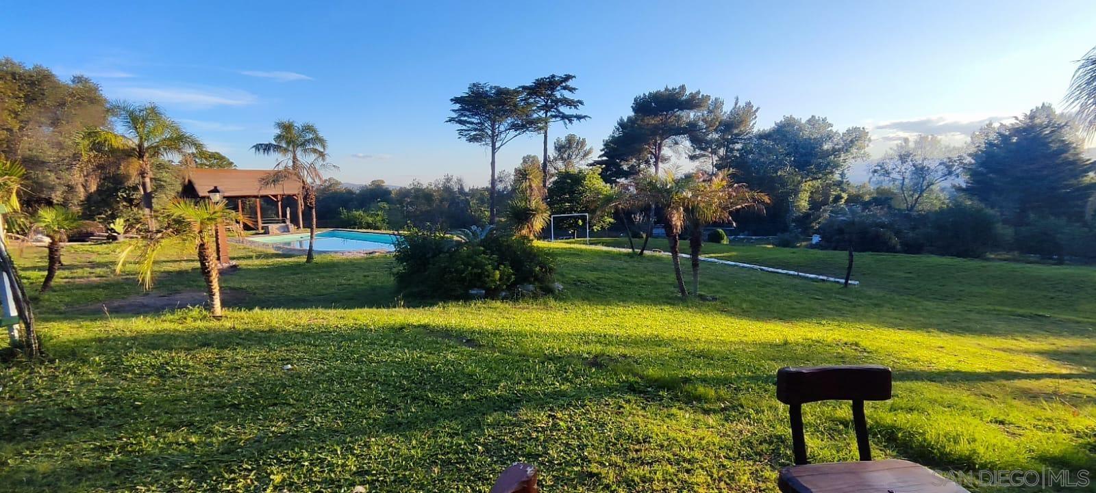 Detail Gallery Image 2 of 39 For 1267  Calle La Lomas N, –,  CA 99999 - 7 Beds | 4 Baths