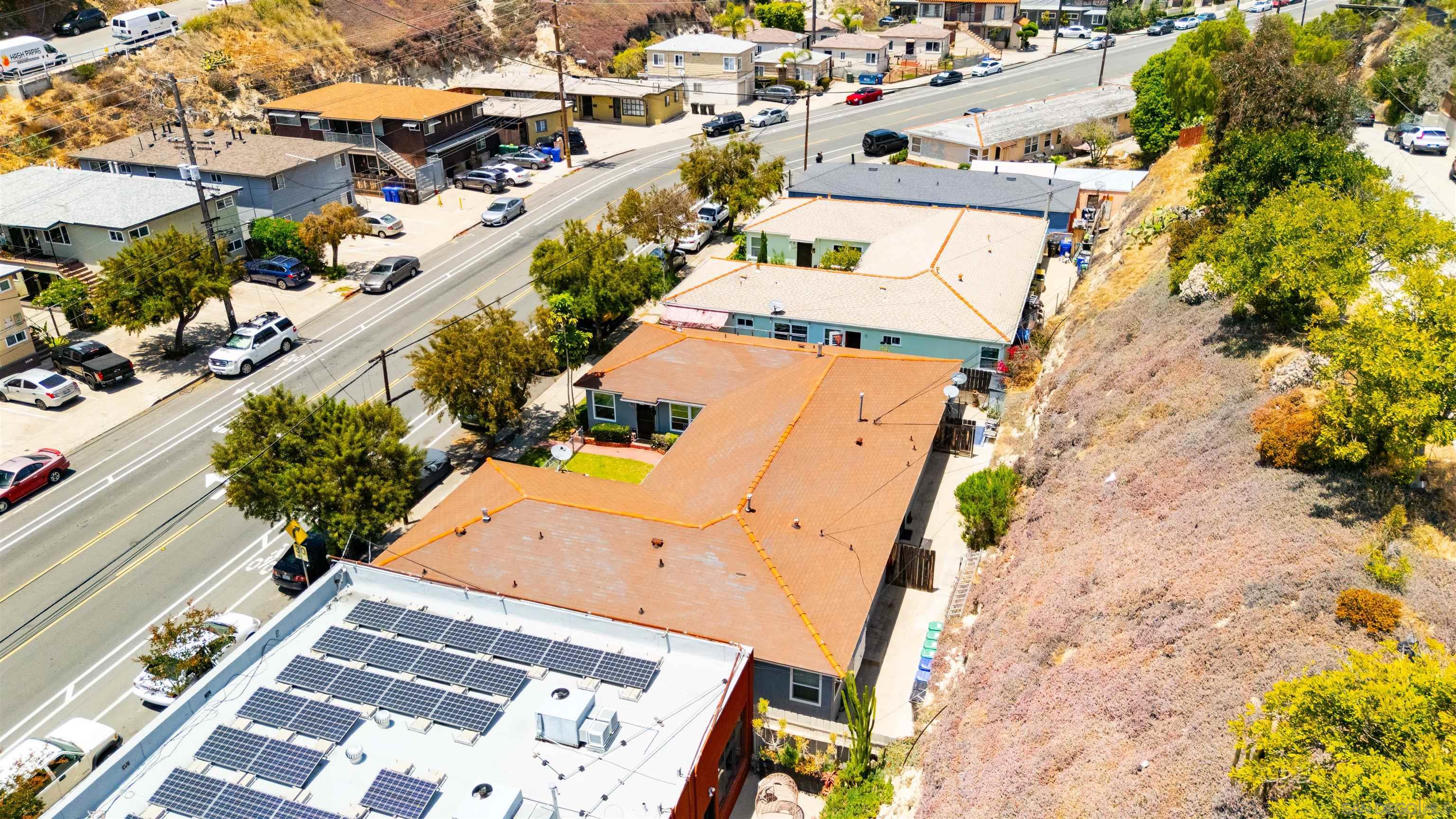 Detail Gallery Image 4 of 16 For 3139-47  Reynard Way, San Diego,  CA 92103 - – Beds | – Baths