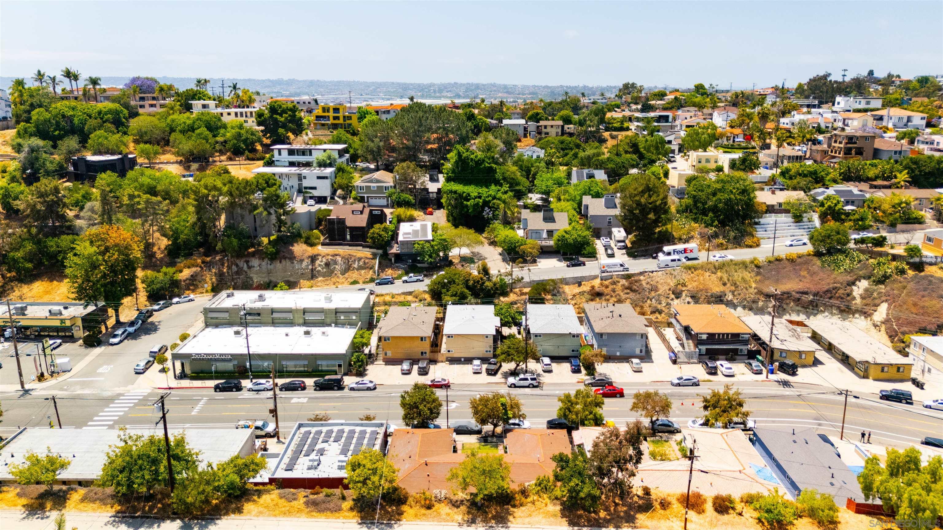 Detail Gallery Image 5 of 16 For 3139-47  Reynard Way, San Diego,  CA 92103 - – Beds | – Baths