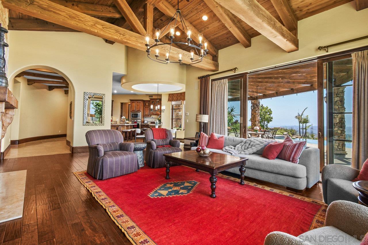 Detail Gallery Image 18 of 45 For 19557  Fortuna Del Este, Escondido,  CA 92029 - 6 Beds | 7/1 Baths