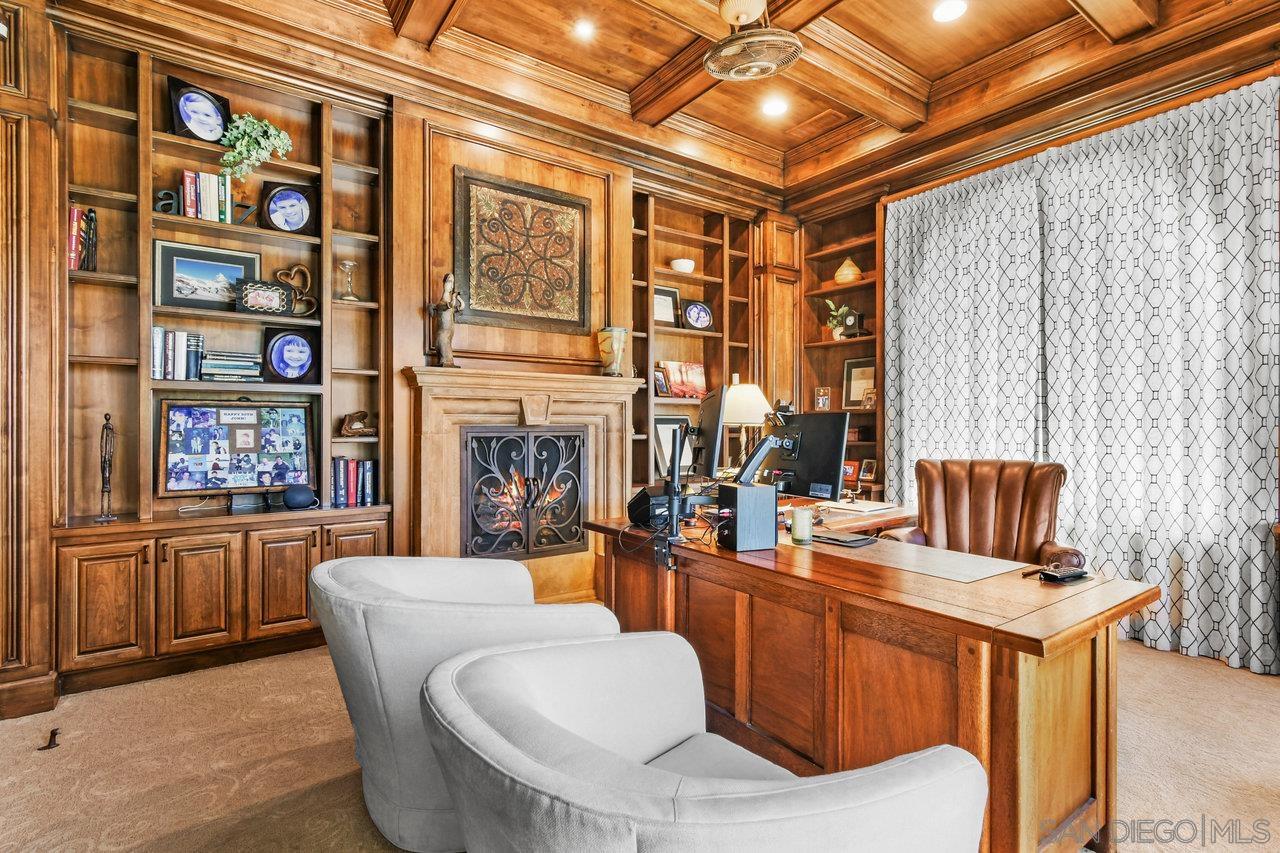 Detail Gallery Image 5 of 45 For 19557  Fortuna Del Este, Escondido,  CA 92029 - 6 Beds | 7/1 Baths