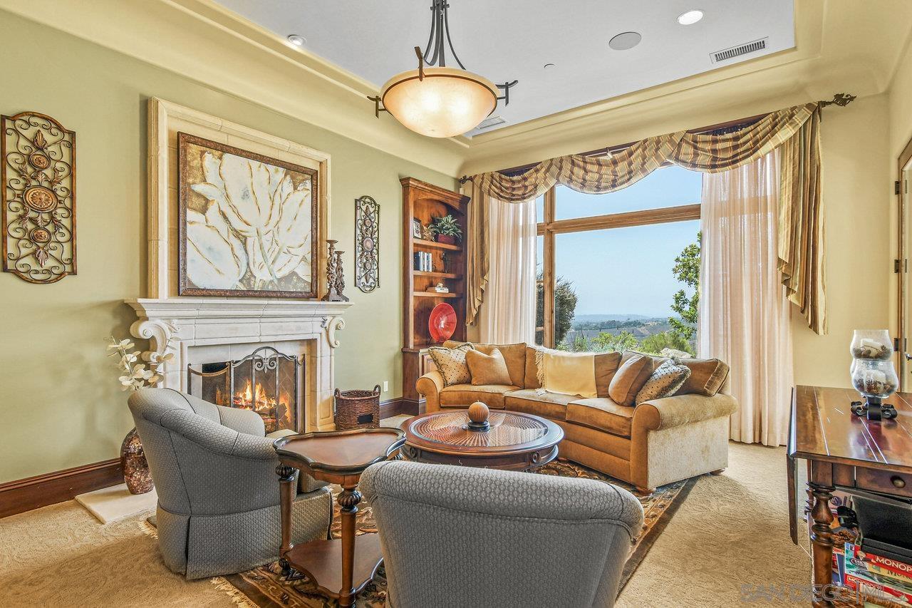 Detail Gallery Image 6 of 45 For 19557  Fortuna Del Este, Escondido,  CA 92029 - 6 Beds | 7/1 Baths