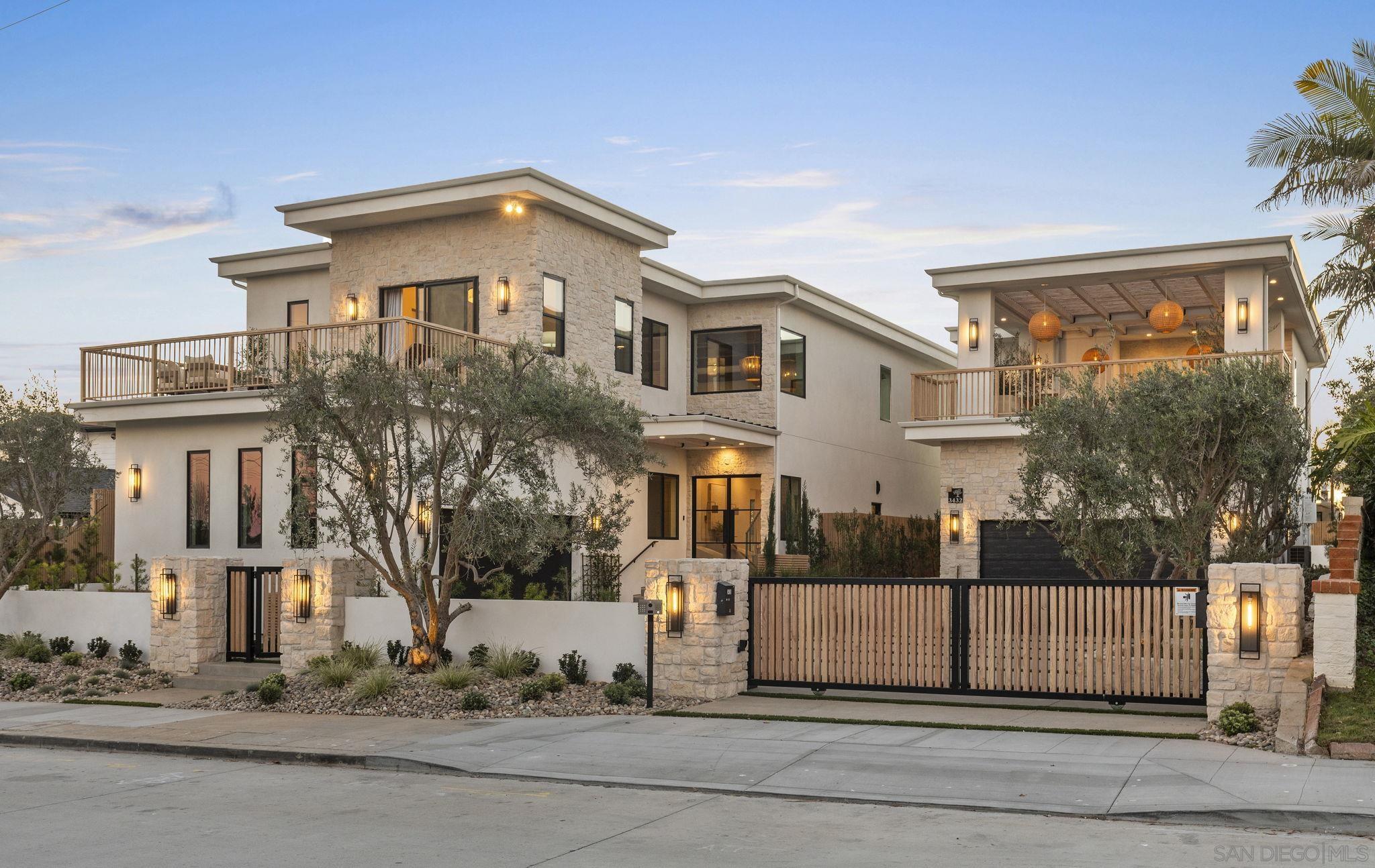 Detail Gallery Image 1 of 1 For 3430  Kite St, San Diego,  CA 92103 - 7 Beds | 6/2 Baths