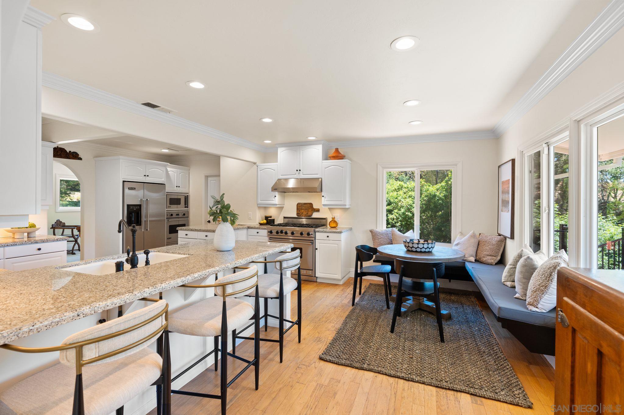 Detail Gallery Image 12 of 24 For 6347  Las Colinas, Rancho Santa Fe,  CA 92067 - 5 Beds | 4/1 Baths