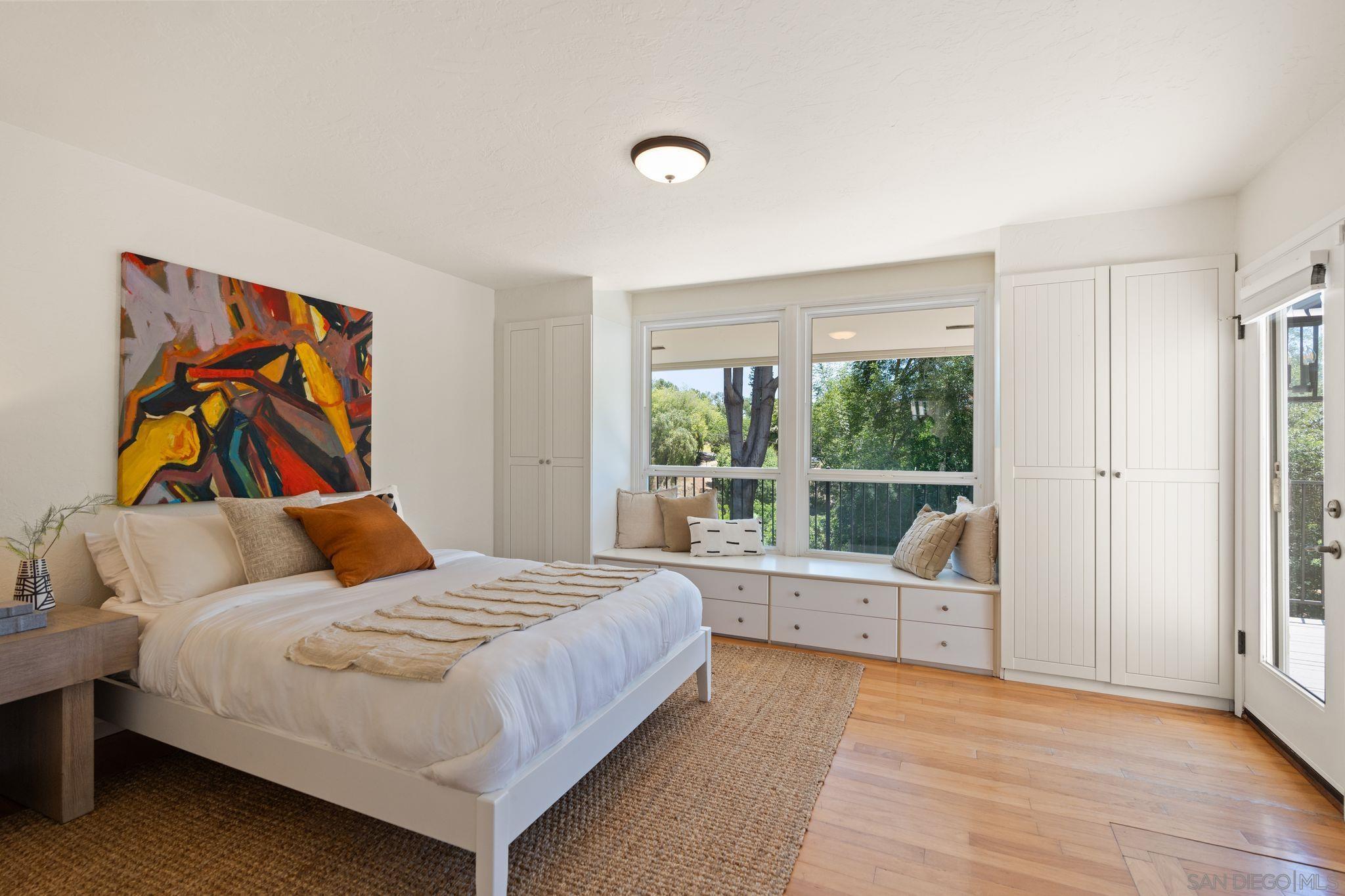 Detail Gallery Image 15 of 24 For 6347  Las Colinas, Rancho Santa Fe,  CA 92067 - 5 Beds | 4/1 Baths