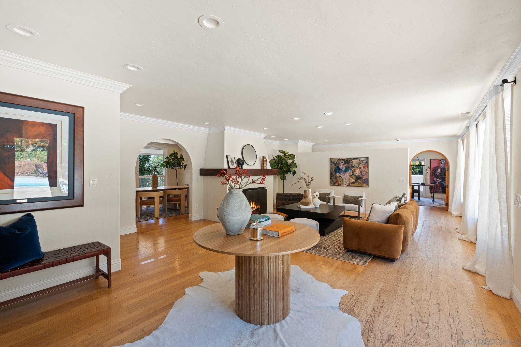 Detail Gallery Image 7 of 24 For 6347  Las Colinas, Rancho Santa Fe,  CA 92067 - 5 Beds | 4/1 Baths