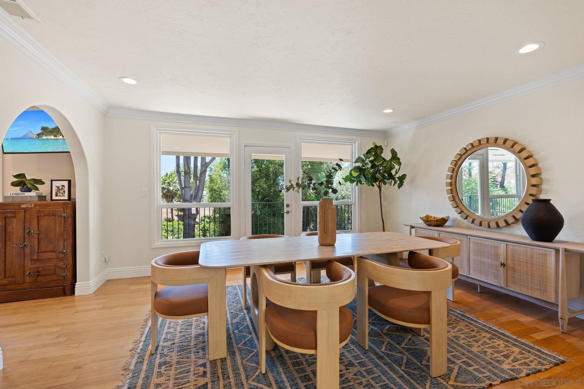 Detail Gallery Image 10 of 24 For 6347  Las Colinas, Rancho Santa Fe,  CA 92067 - 5 Beds | 4/1 Baths