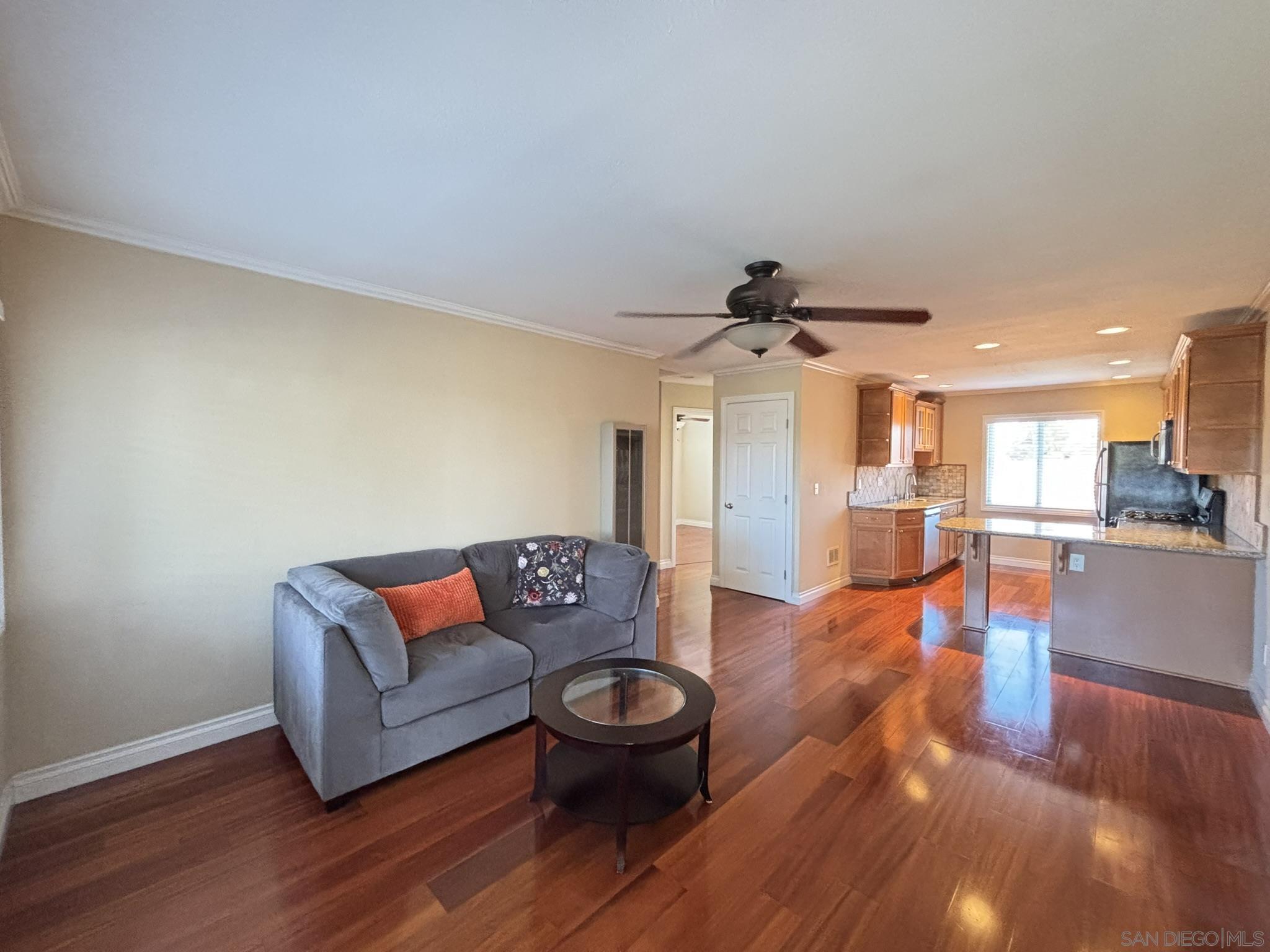 Detail Gallery Image 1 of 1 For 4009 1/2  Illinois St, San Diego,  CA 92104 - 2 Beds | 1 Baths