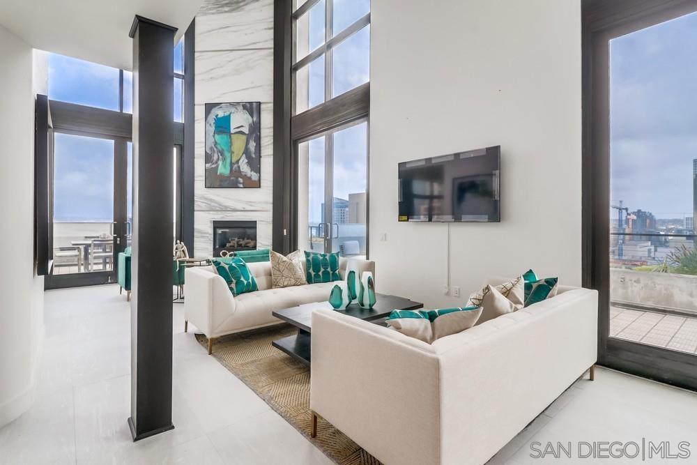 Front Image Thumbnail for SD250032140