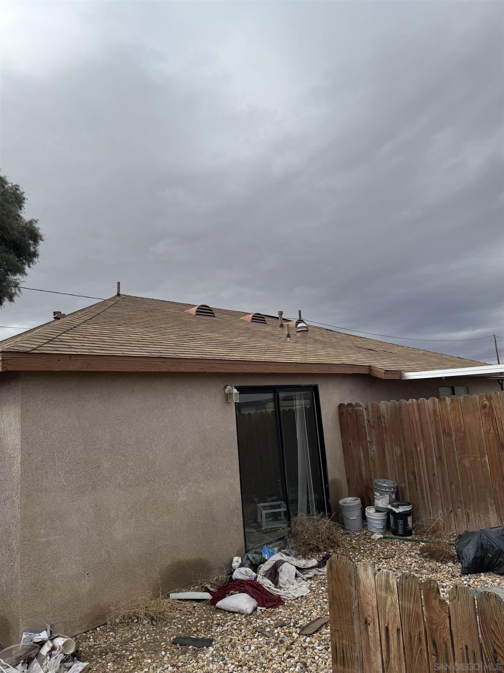 Detail Gallery Image 4 of 8 For 34792  Cedar Road, Barstow,  CA 92311 - 4 Beds | 3 Baths