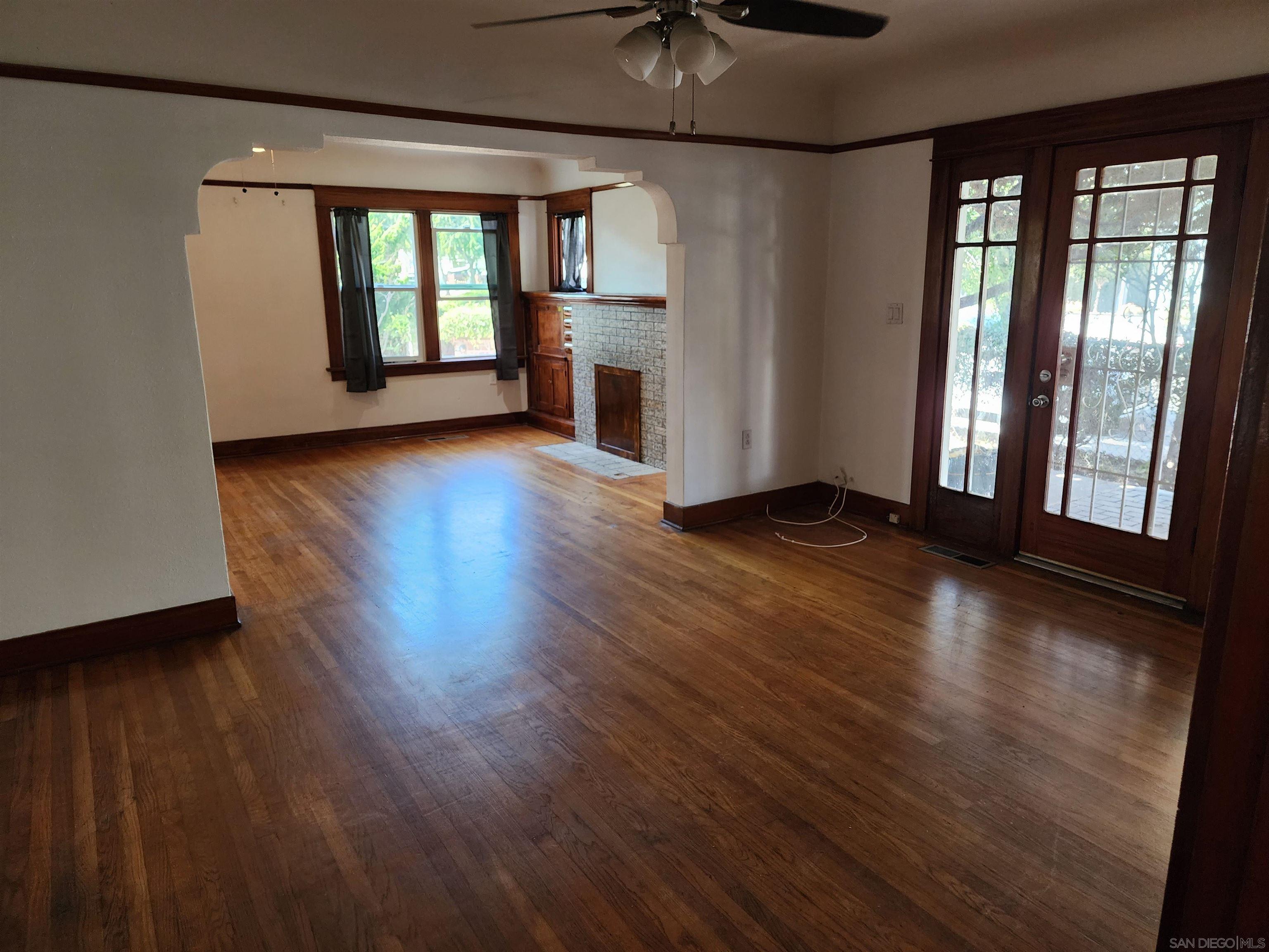 Detail Gallery Image 11 of 21 For 1038 E 8th Street, National City,  CA 91950 - – Beds | – Baths