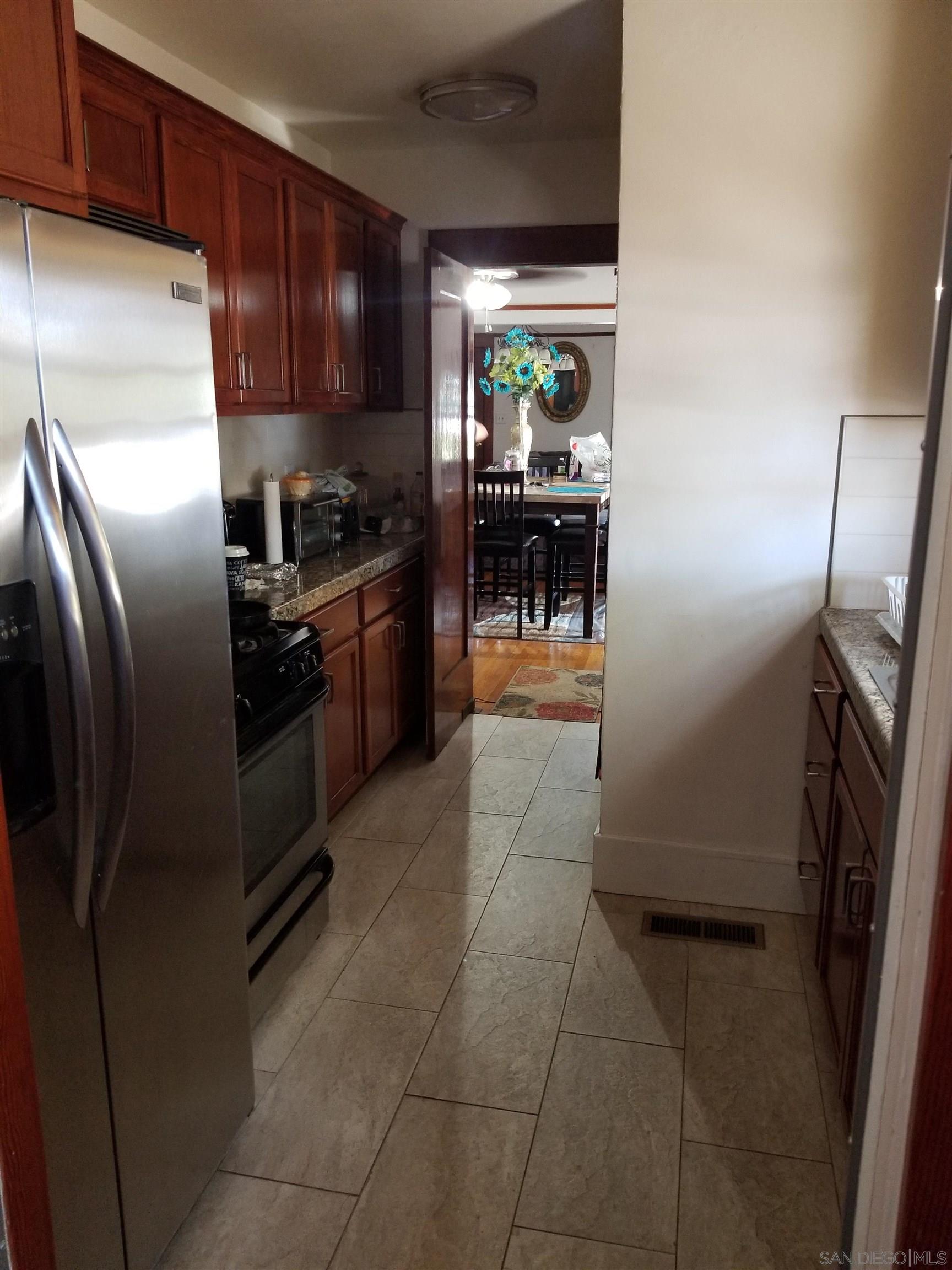 Detail Gallery Image 12 of 21 For 1038 E 8th Street, National City,  CA 91950 - – Beds | – Baths