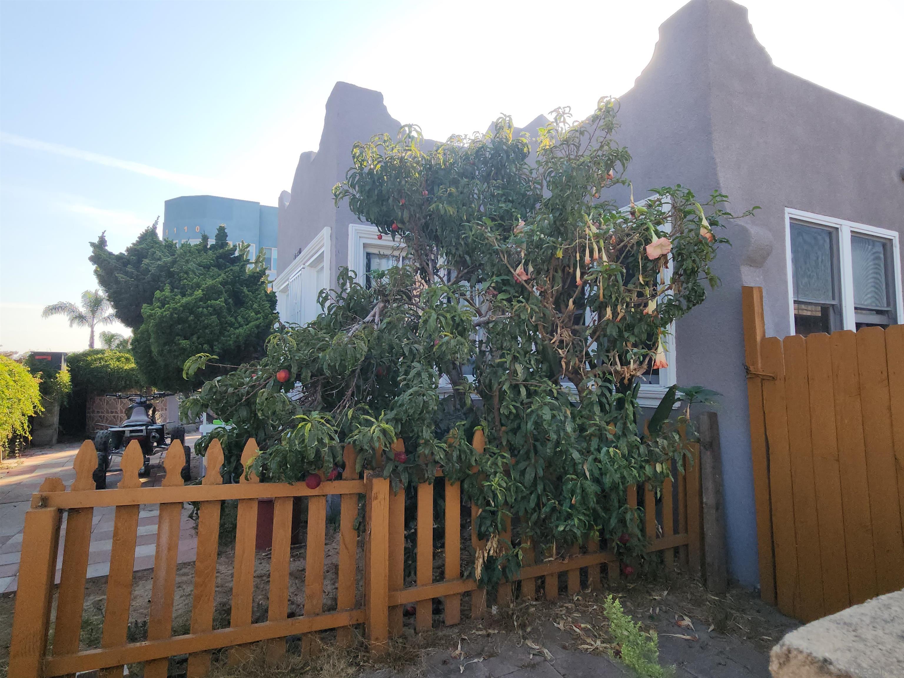 Detail Gallery Image 5 of 21 For 1038 E 8th Street, National City,  CA 91950 - – Beds | – Baths