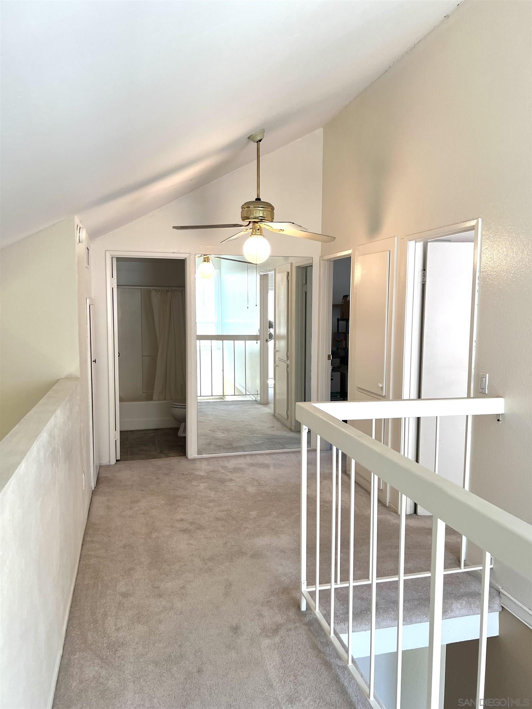 Detail Gallery Image 16 of 34 For 10706  Esmeraldas Dr, San Diego,  CA 92124 - 4 Beds | 2 Baths