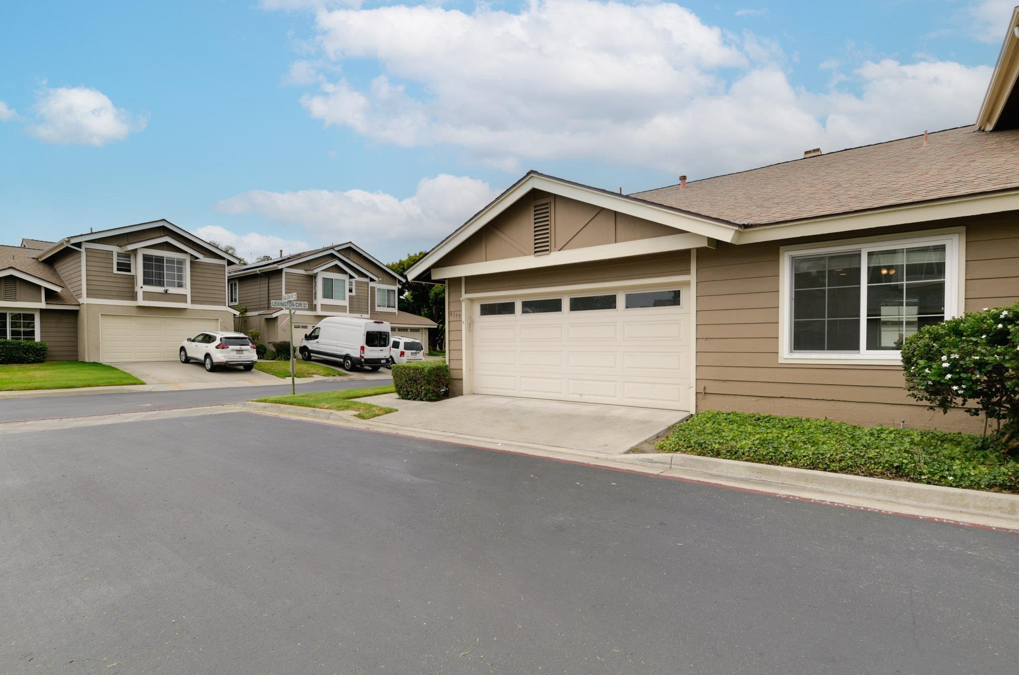 Front Image Thumbnail for SD250032276