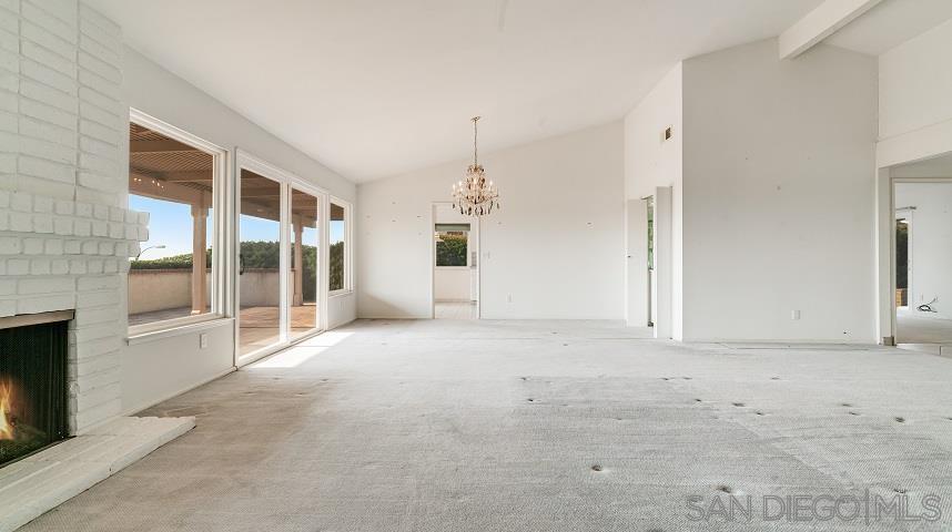 Detail Gallery Image 11 of 42 For 1619  Calle De Primra, La Jolla,  CA 92037 - 4 Beds | 2 Baths