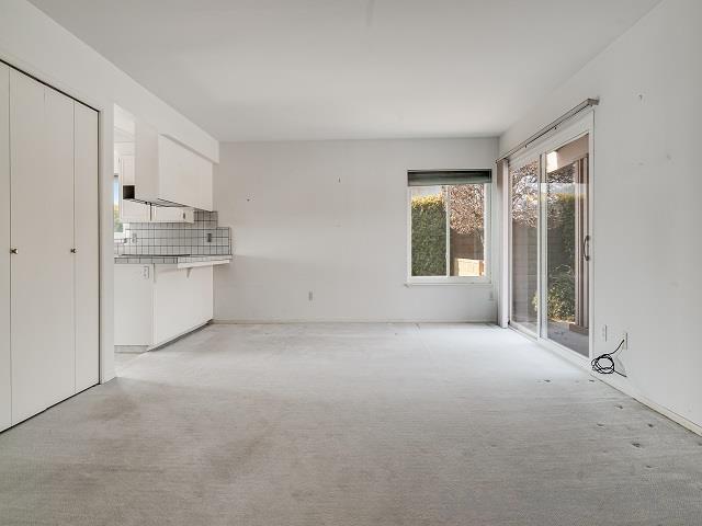 Detail Gallery Image 13 of 42 For 1619  Calle De Primra, La Jolla,  CA 92037 - 4 Beds | 2 Baths