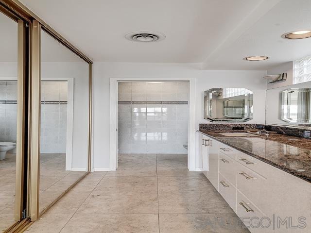 Detail Gallery Image 21 of 42 For 1619  Calle De Primra, La Jolla,  CA 92037 - 4 Beds | 2 Baths