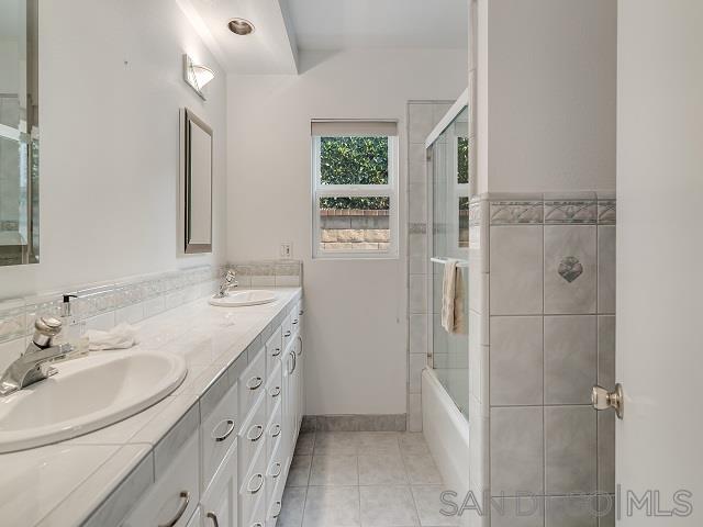 Detail Gallery Image 26 of 42 For 1619  Calle De Primra, La Jolla,  CA 92037 - 4 Beds | 2 Baths