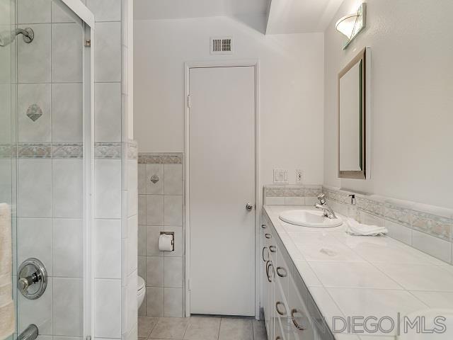 Detail Gallery Image 27 of 42 For 1619  Calle De Primra, La Jolla,  CA 92037 - 4 Beds | 2 Baths