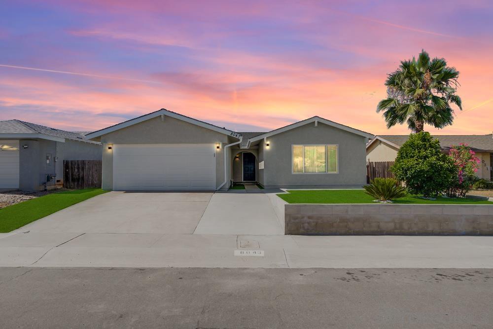 Detail Gallery Image 1 of 1 For 8043  Kenova St, San Diego,  CA 92126 - 4 Beds | 2 Baths