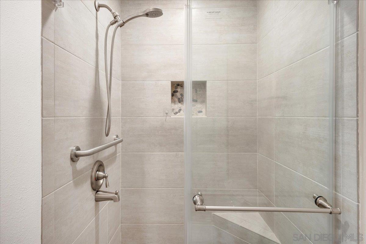 Detail Gallery Image 15 of 33 For 9722  Caminito De La Fada, San Diego,  CA 92124 - 2 Beds | 2 Baths