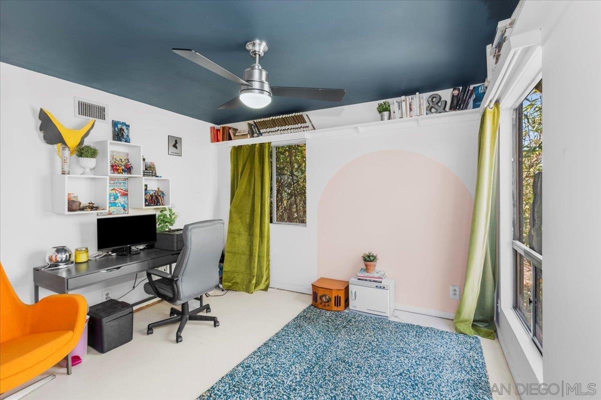 Detail Gallery Image 29 of 41 For 8621  Golf Drive, Spring Valley,  CA 91977 - 4 Beds | 3/1 Baths