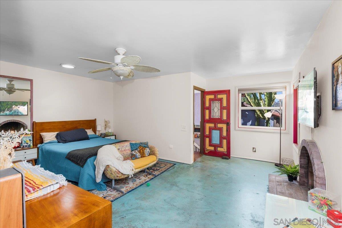 Detail Gallery Image 33 of 41 For 8621  Golf Drive, Spring Valley,  CA 91977 - 4 Beds | 3/1 Baths