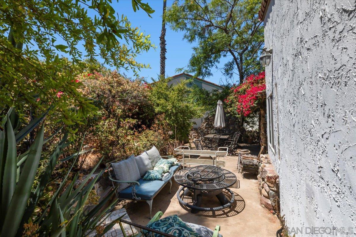 Detail Gallery Image 38 of 41 For 8621  Golf Drive, Spring Valley,  CA 91977 - 4 Beds | 3/1 Baths