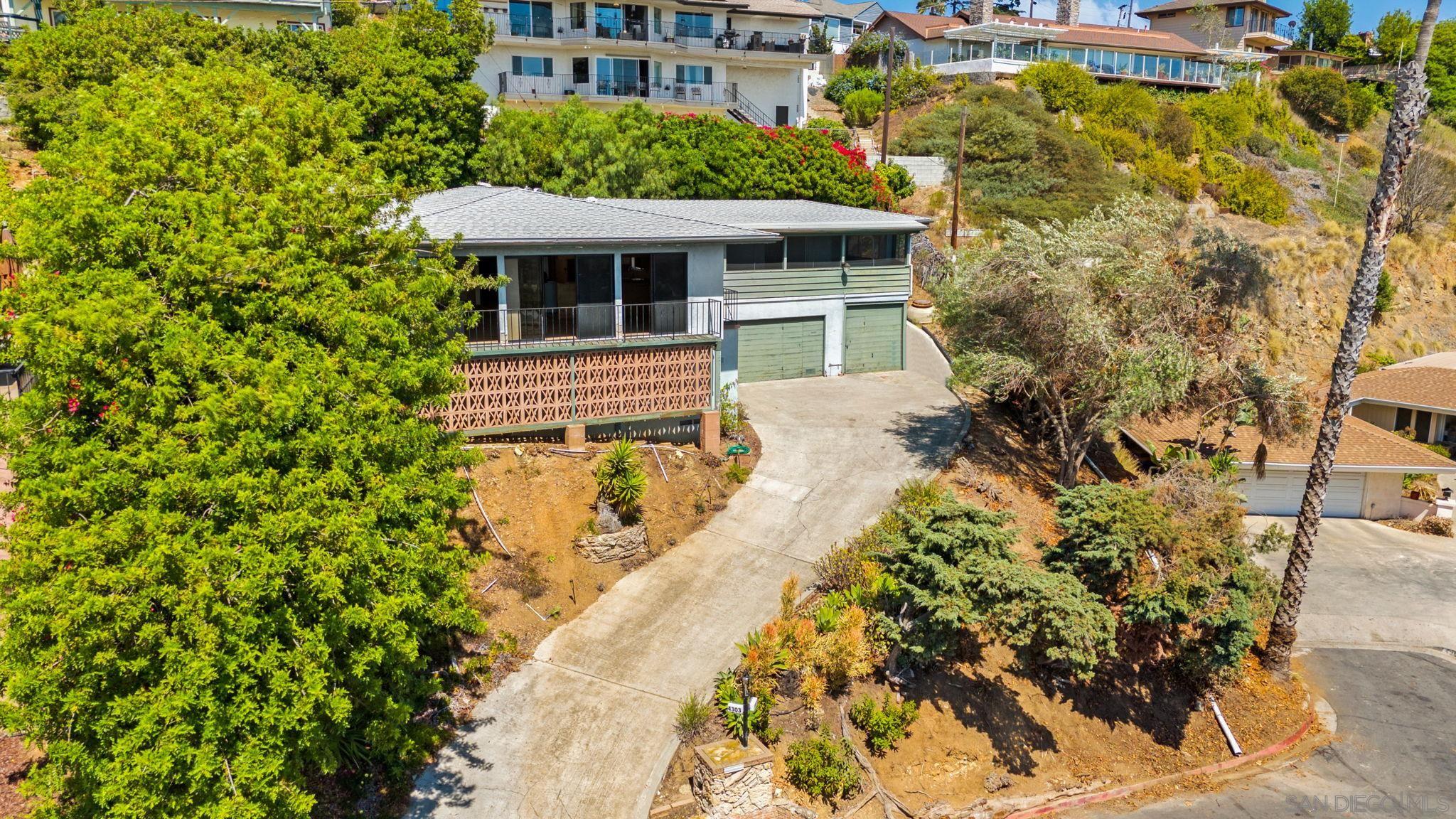 Detail Gallery Image 1 of 1 For 4303  Sheldon Dr, La Mesa,  CA 91941 - 2 Beds | 2 Baths