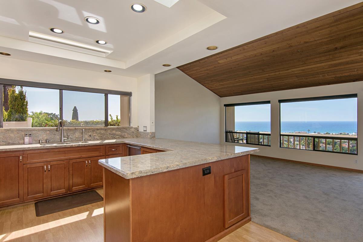 Detail Gallery Image 15 of 66 For 2150  Balboa Ave, Del Mar,  CA 92014 - 7 Beds | 5 Baths