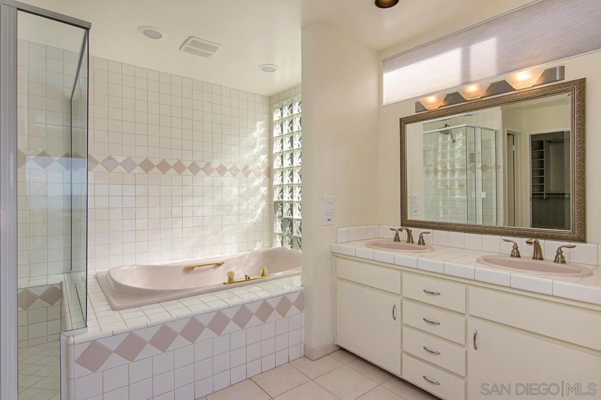 Detail Gallery Image 29 of 66 For 2150  Balboa Ave, Del Mar,  CA 92014 - 7 Beds | 5 Baths