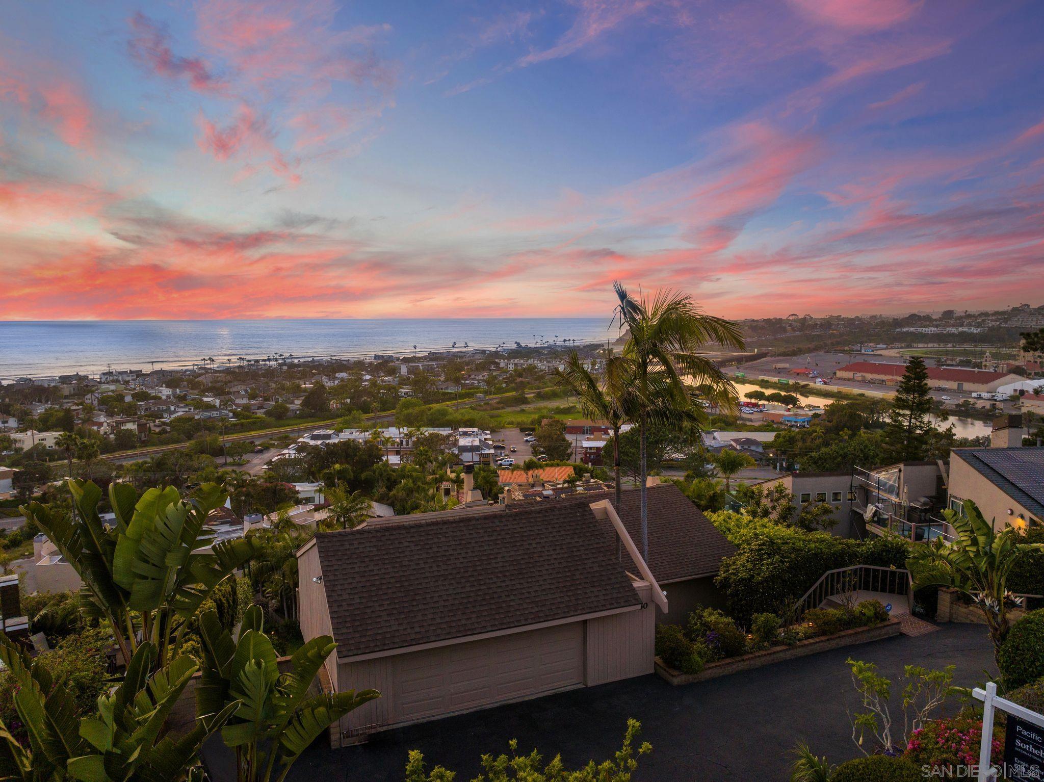 Detail Gallery Image 5 of 66 For 2150  Balboa Ave, Del Mar,  CA 92014 - 7 Beds | 5 Baths