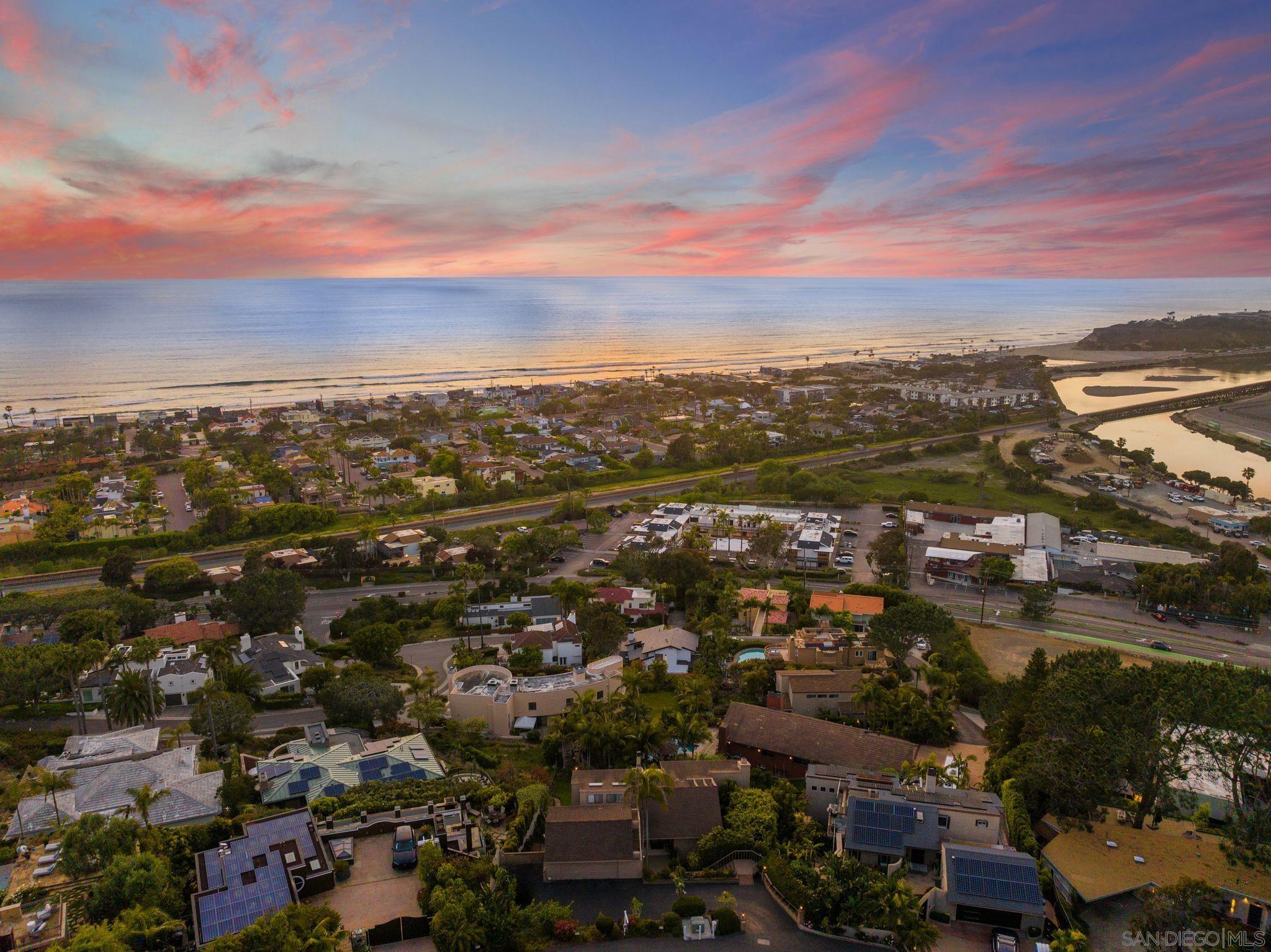 Detail Gallery Image 58 of 66 For 2150  Balboa Ave, Del Mar,  CA 92014 - 7 Beds | 5 Baths