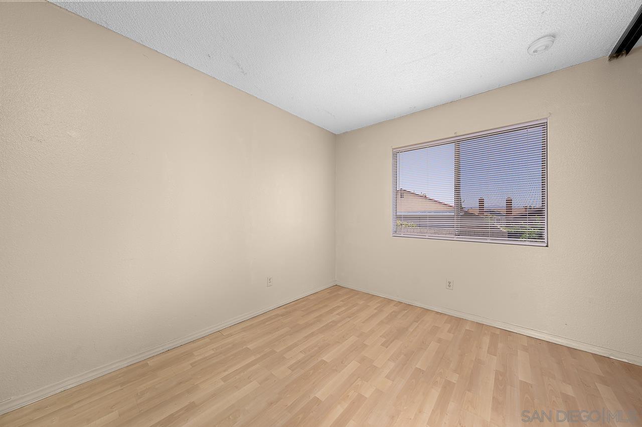 Detail Gallery Image 10 of 22 For 7263  Aquamarine Rd, San Diego,  CA 92114 - 4 Beds | 3 Baths