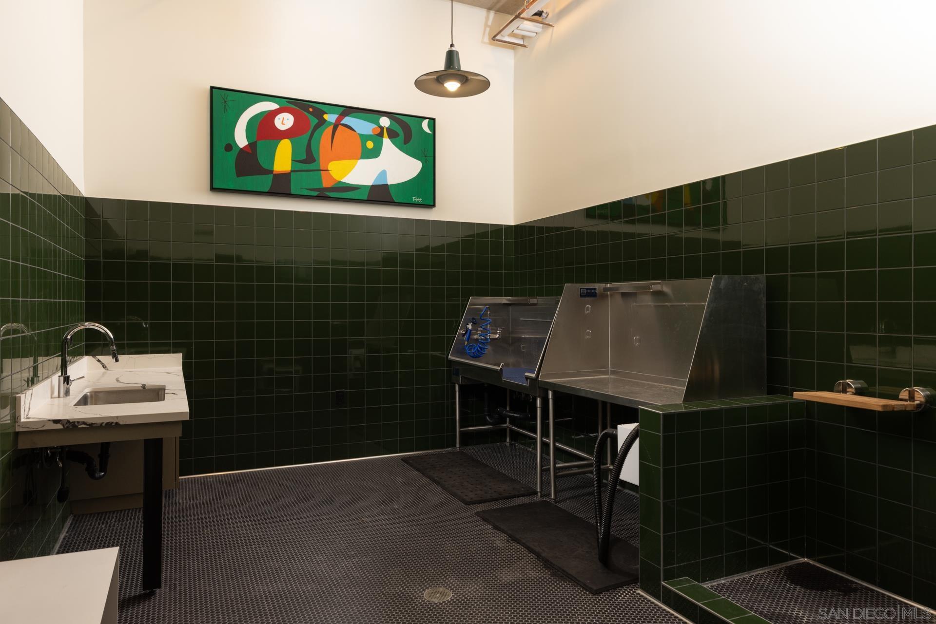 Detail Gallery Image 6 of 39 For , San Diego,  CA 92101 - 2 Beds | 2/1 Baths