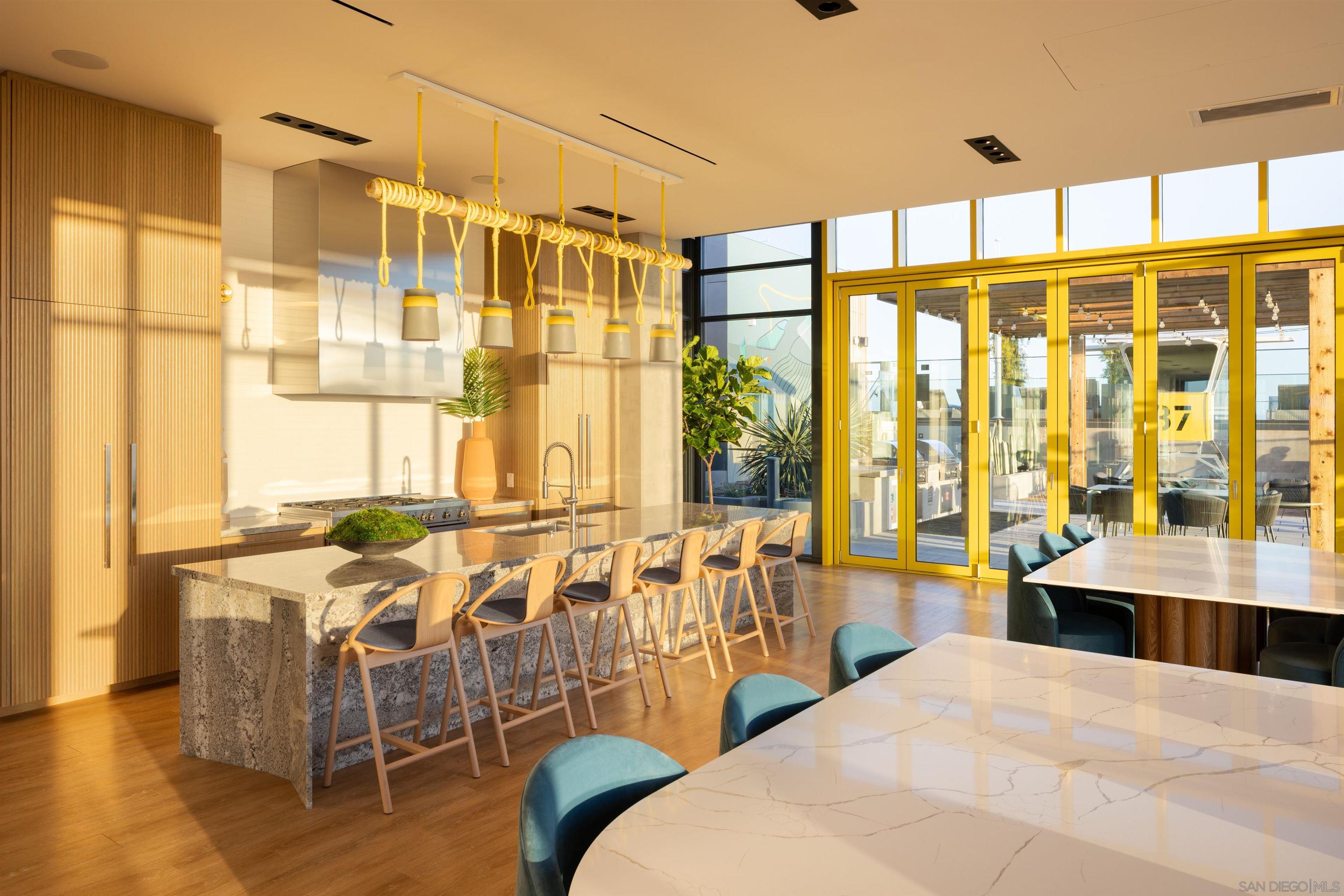 Detail Gallery Image 39 of 39 For , San Diego,  CA 92101 - 2 Beds | 2/1 Baths