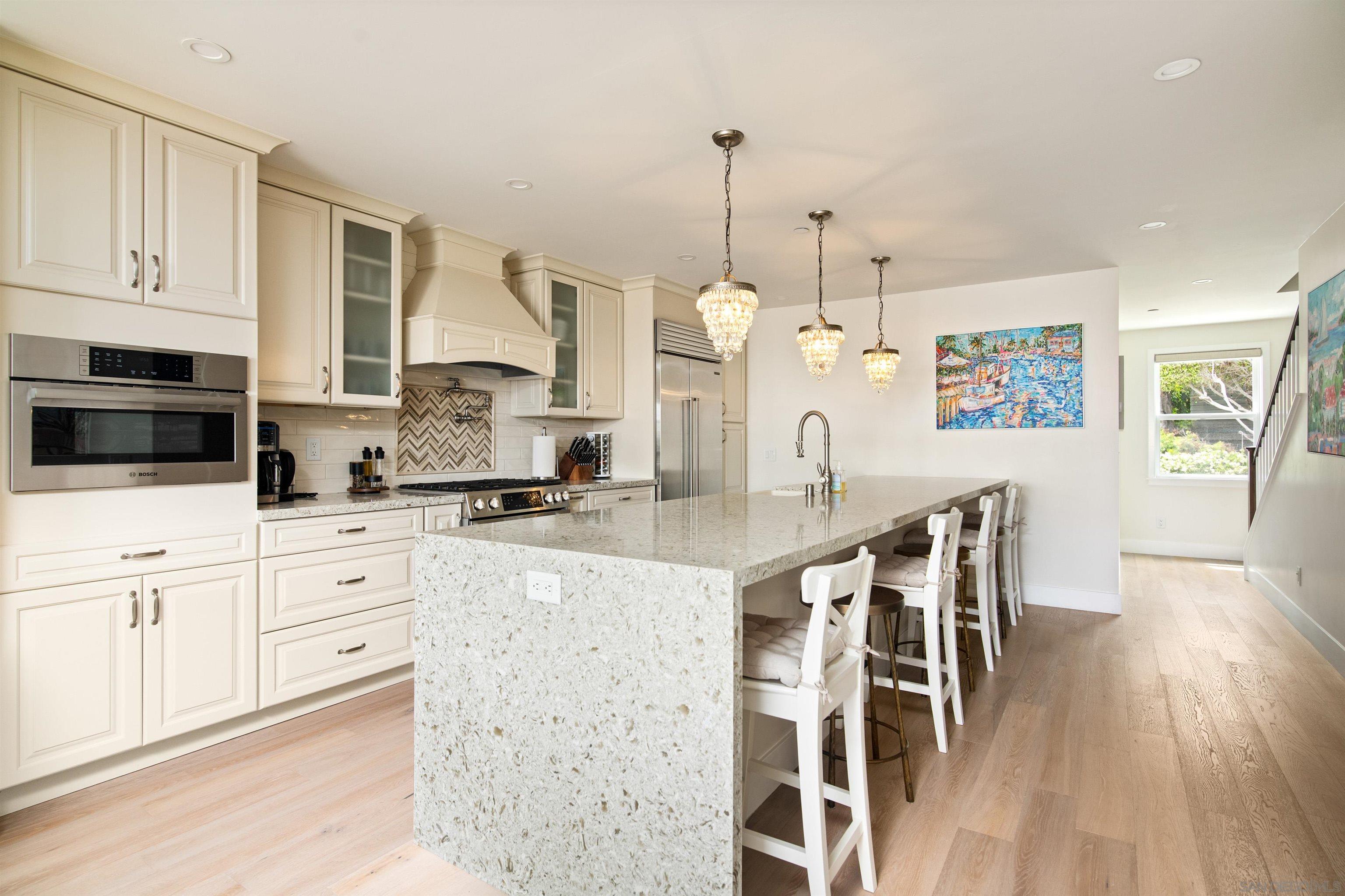 Detail Gallery Image 11 of 44 For 298  Playa Del Sur, La Jolla,  CA 92037 - 4 Beds | 4/1 Baths