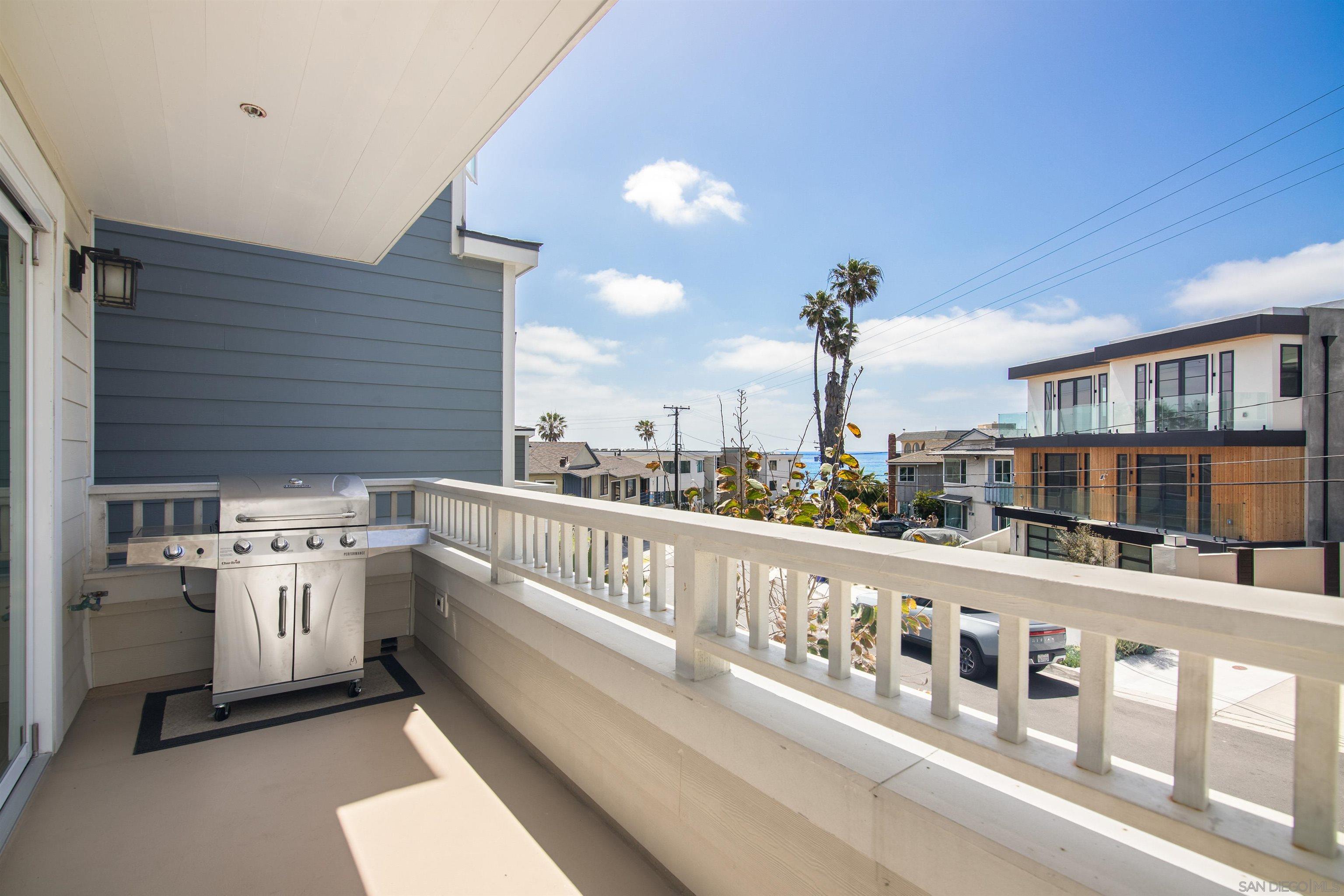 Detail Gallery Image 22 of 44 For 298  Playa Del Sur, La Jolla,  CA 92037 - 4 Beds | 4/1 Baths