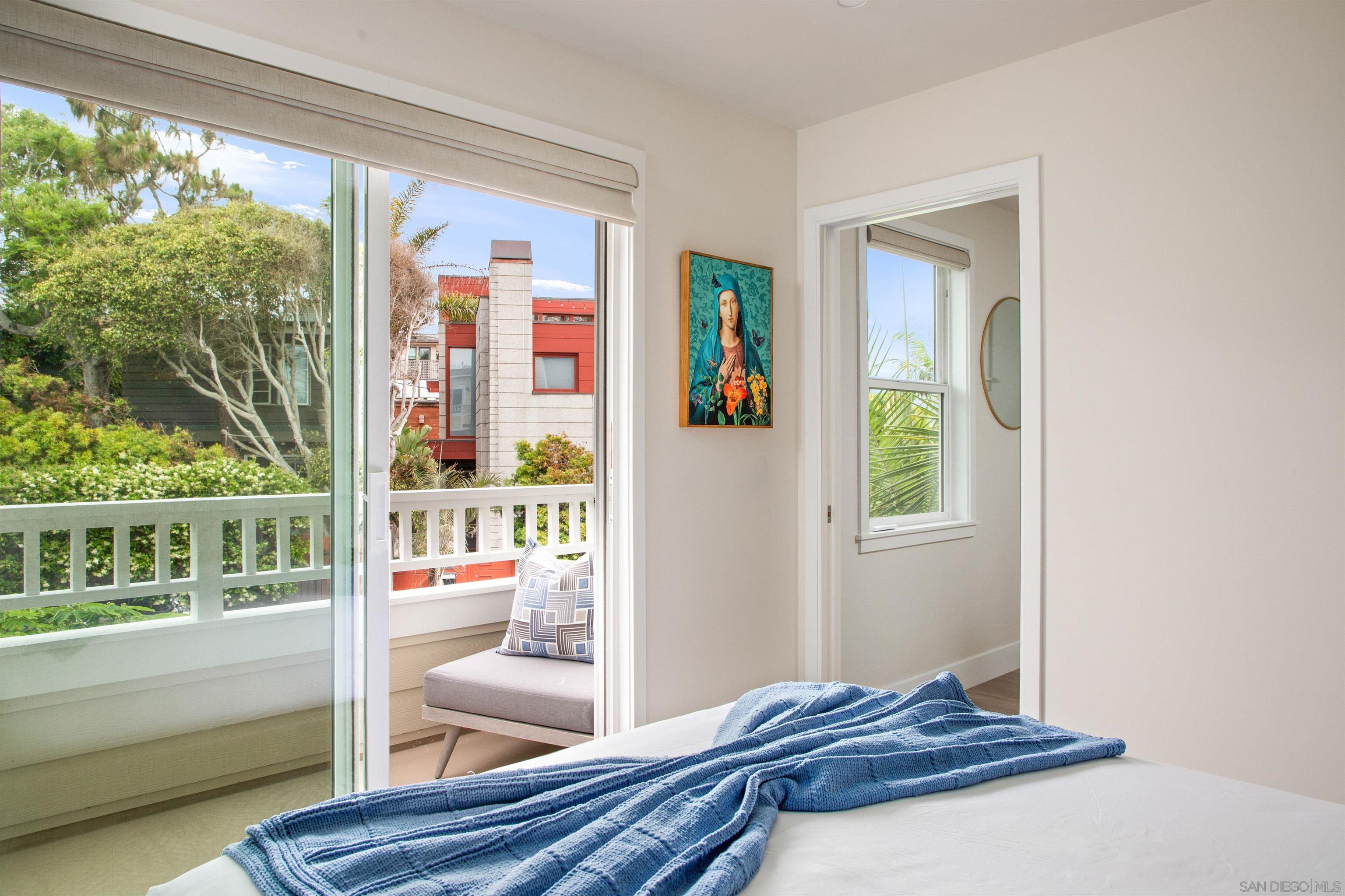 Detail Gallery Image 26 of 44 For 298  Playa Del Sur, La Jolla,  CA 92037 - 4 Beds | 4/1 Baths