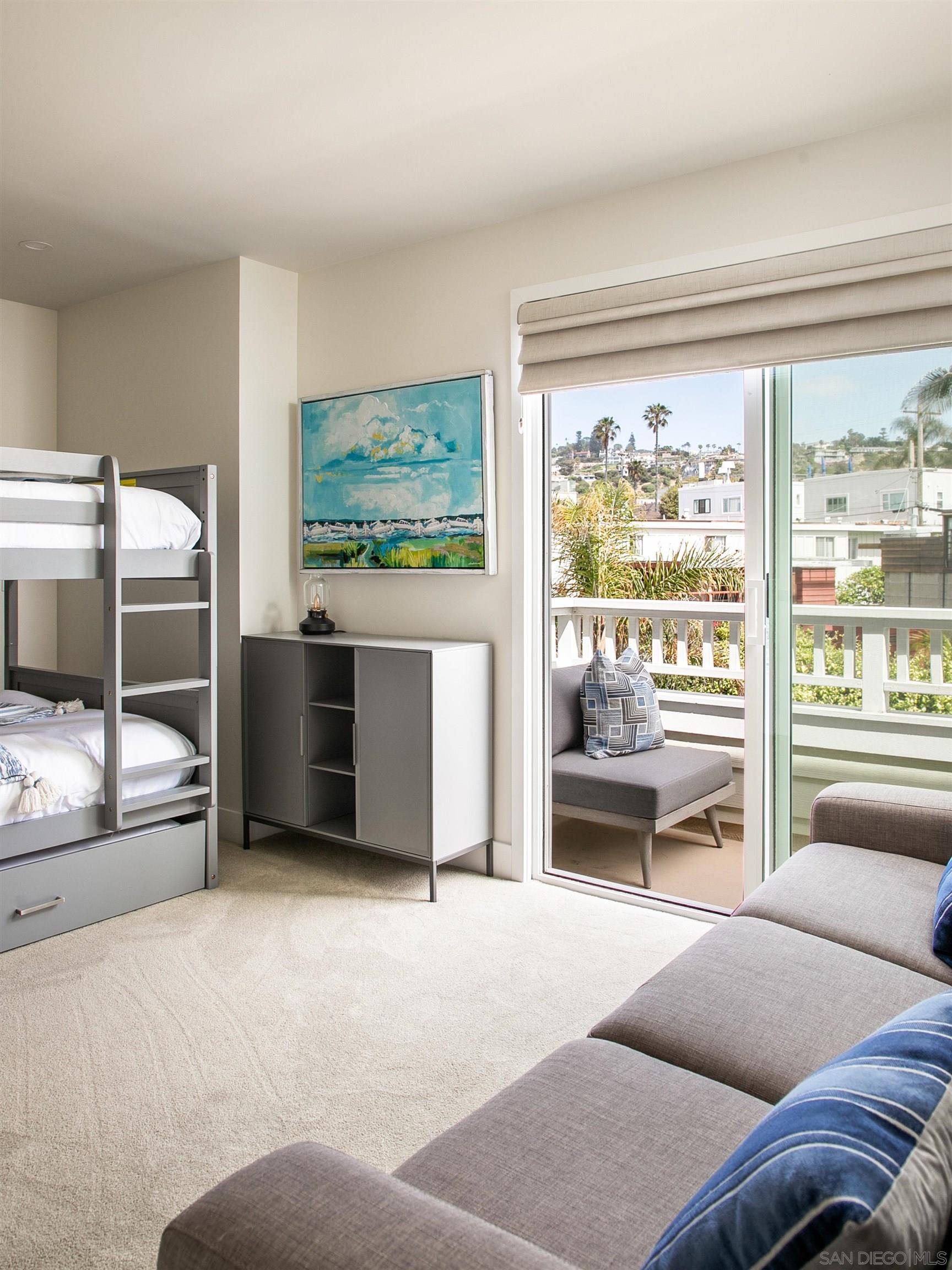 Detail Gallery Image 38 of 44 For 298  Playa Del Sur, La Jolla,  CA 92037 - 4 Beds | 4/1 Baths