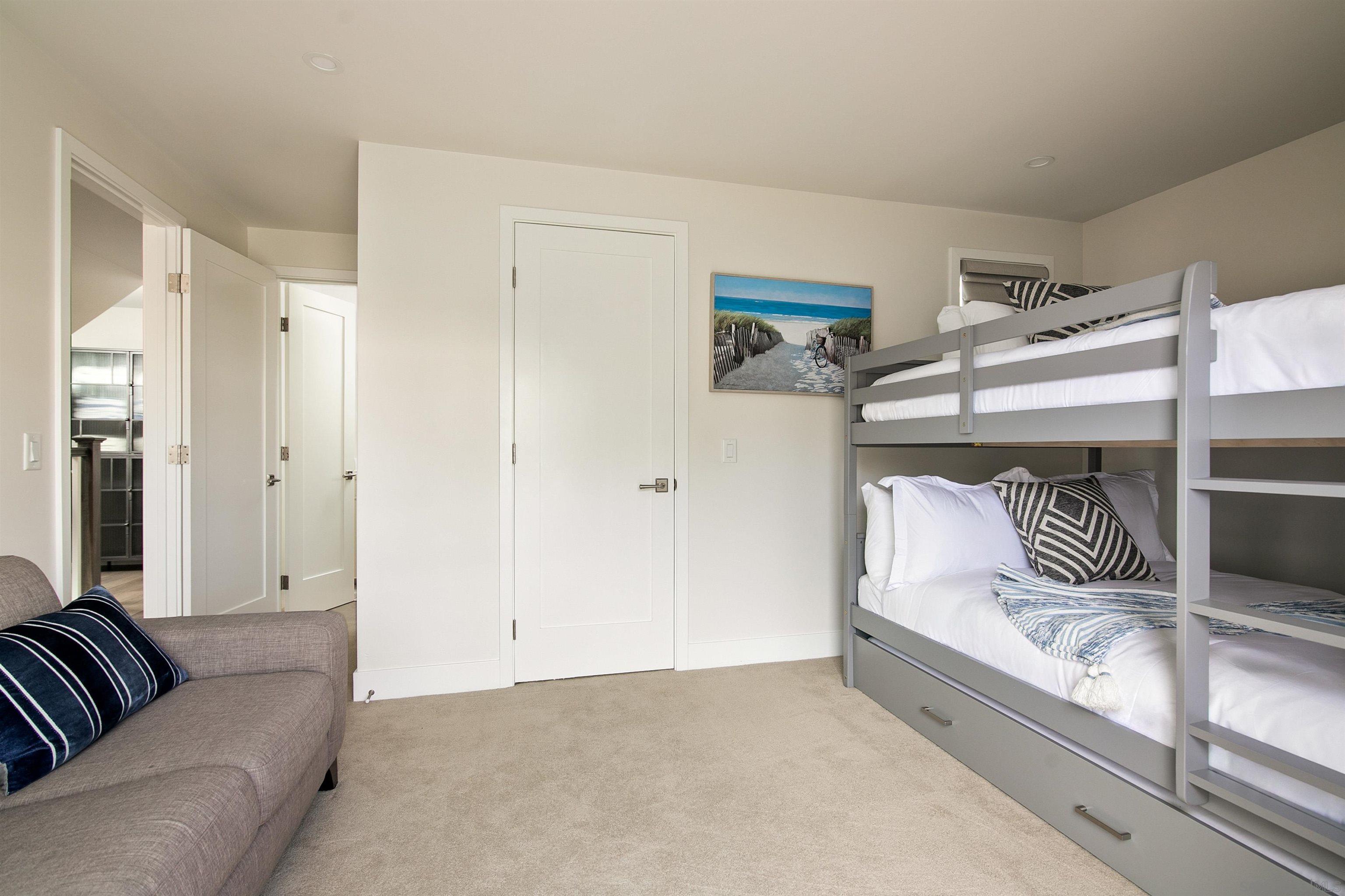 Detail Gallery Image 39 of 44 For 298  Playa Del Sur, La Jolla,  CA 92037 - 4 Beds | 4/1 Baths