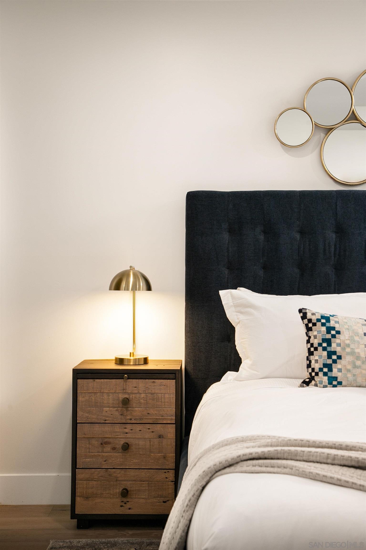 Detail Gallery Image 7 of 44 For 298  Playa Del Sur, La Jolla,  CA 92037 - 4 Beds | 4/1 Baths