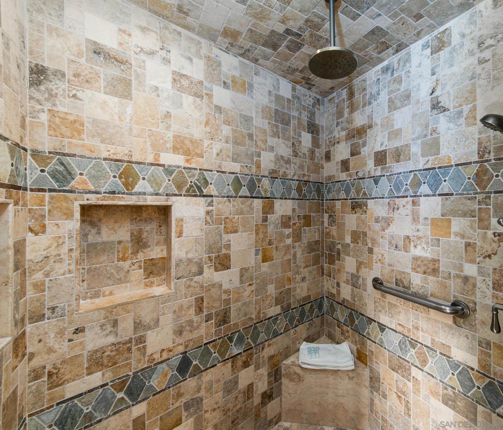 Detail Gallery Image 24 of 55 For 4853/620  Ocean/Law, San Diego,  CA 92109 - 3 Beds | 3/1 Baths