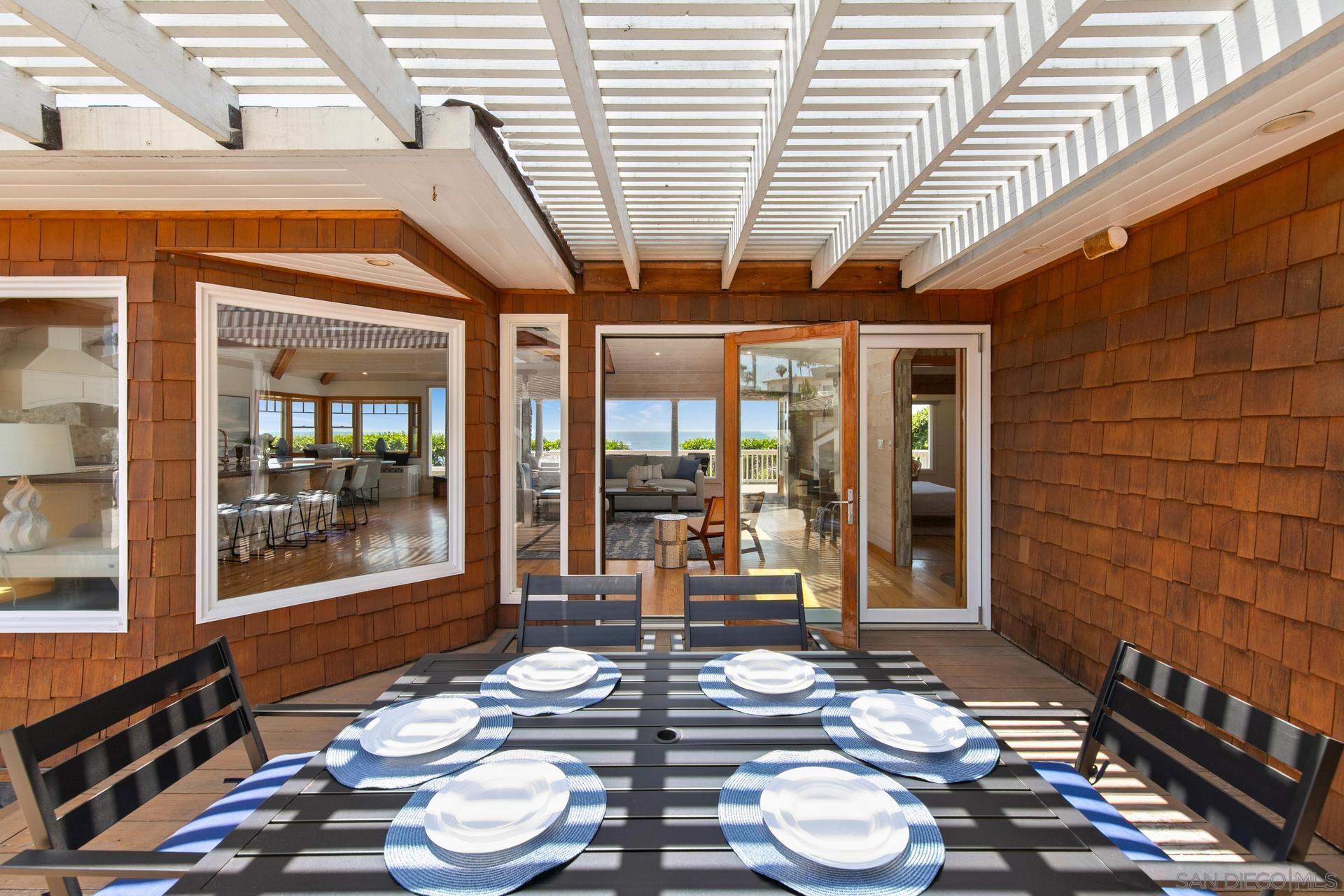 Detail Gallery Image 31 of 55 For 4853/620  Ocean/Law, San Diego,  CA 92109 - 3 Beds | 3/1 Baths